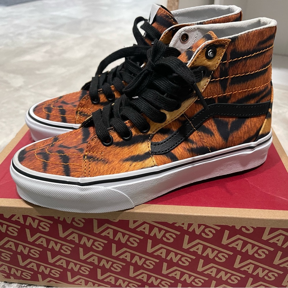 Tiger Vans
